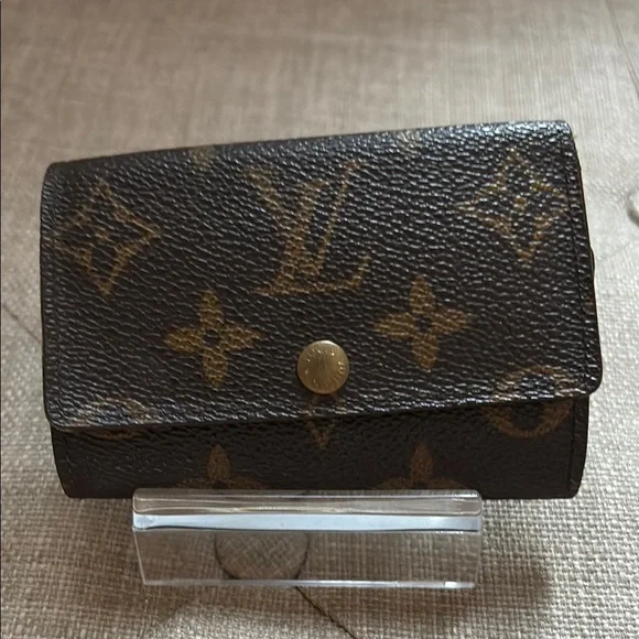 6 Key Holder Louis Vuitton Dark Brown Monogram Wallet - Picture 1 of 9